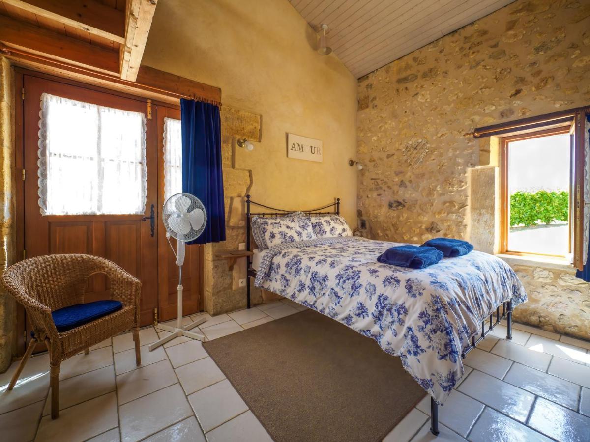Villa Le Nid de Faucons à Lalinde Extérieur photo